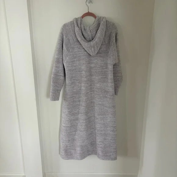 Barefoot Dreams Soft Gray Zip-Up Robe - Picture 6 of 6